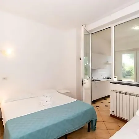 Daria Apartment